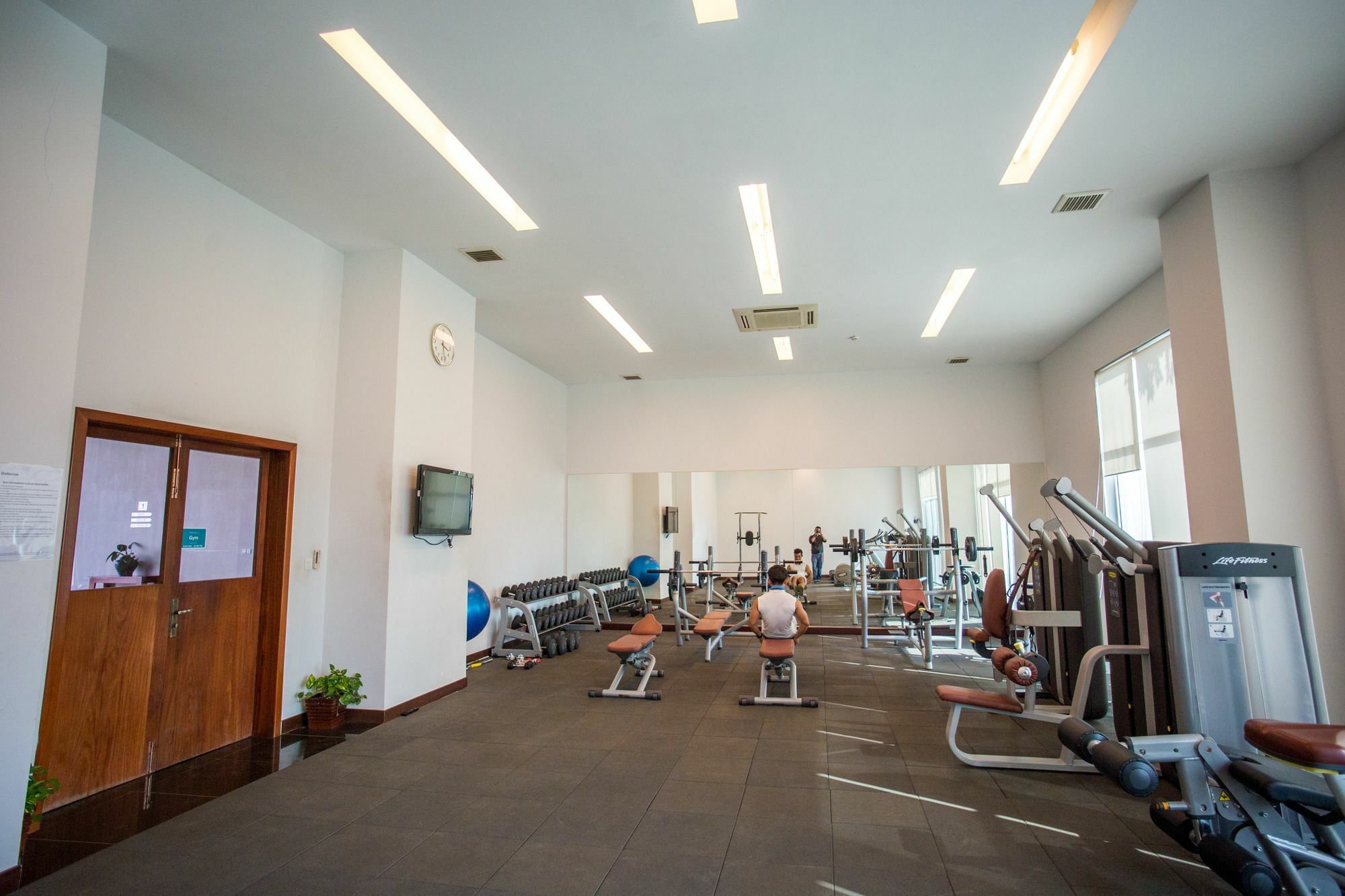 Bellevue Serviced Apartments Phnom Penh Exterior foto